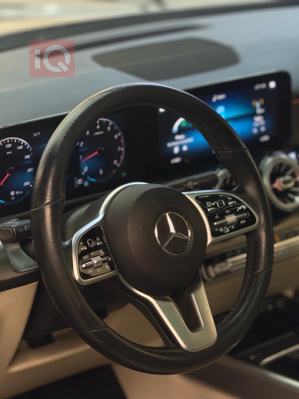 مرسيدس بنز GLB